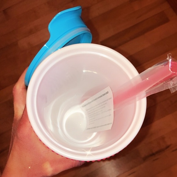 💗HUGE 32oz MEGA BLING RHINESTONE BEDAZZLED HELLO KITTY CUSTOM TUMBLER VENTI CUP - Picture 8 of 9